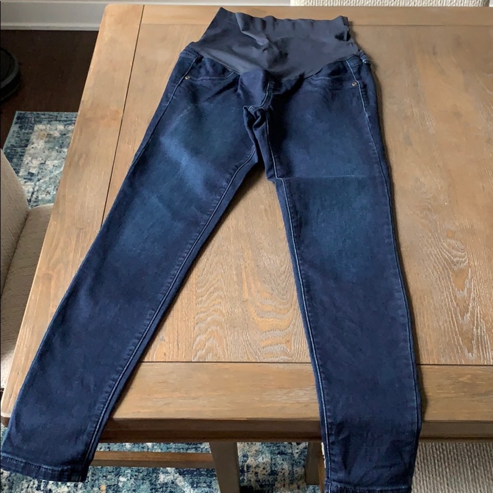 A:glow dark jean jeggings